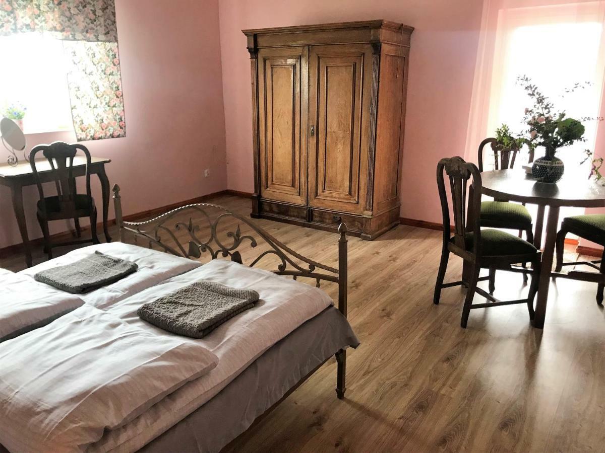 Dom Goscinny Lerka - 240 M2 Mazury Jeziora Lasy Lakorz Exteriör bild